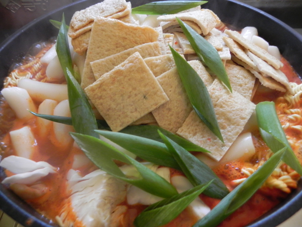 칭구떡볶이 이미지