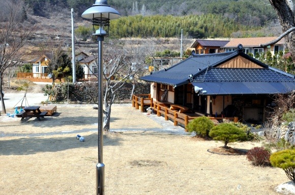 돌담집 이미지