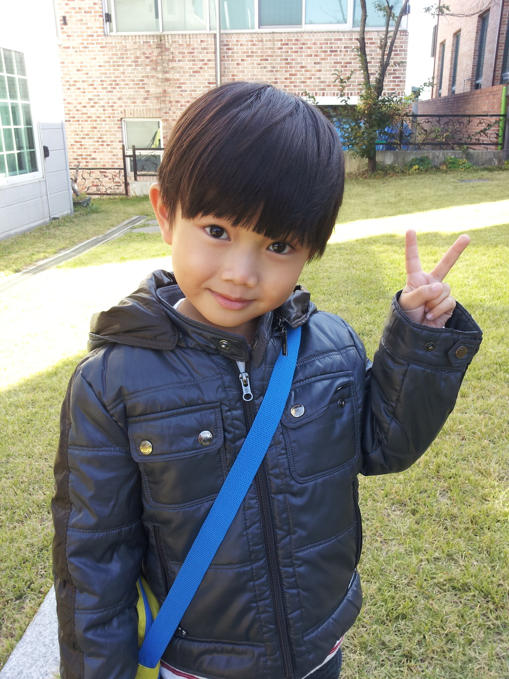 현민 이미지