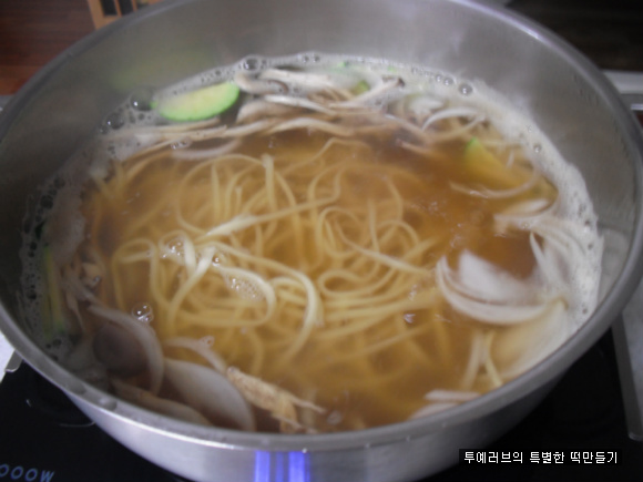 우리들깨칼국수 이미지