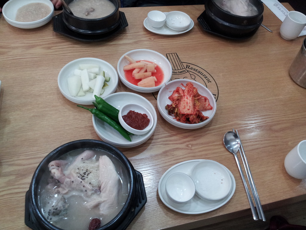 지호한방삼계탕 이미지