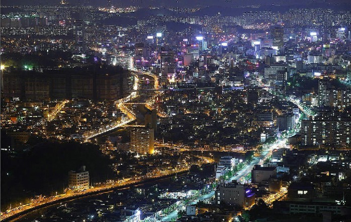 거주하는 사람들이 서로 놀곳 볼거리 없다고 주장하는 대도시들 | 인스티즈