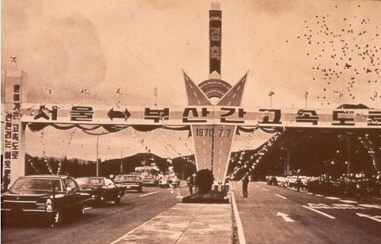 191851384EF72B3B180175