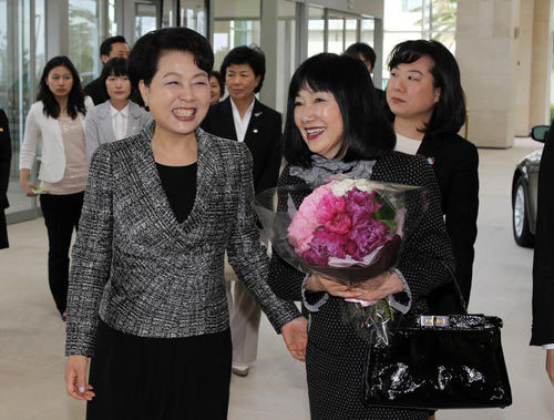 부비부비 이미지
