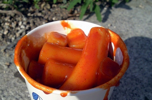 [떡볶이] 하교길에 먹어야 제맛인 500원짜리 컵떡볶이!!ㅠㅠㅠㅠㅠㅠㅠㅠ | 인스티즈