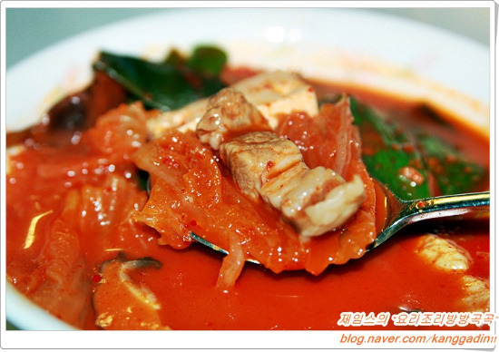 돼지랑찌개랑 이미지