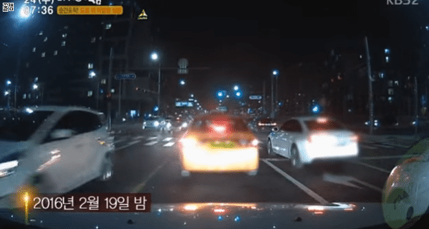 방어운전이고 안전운전이고 다 소용 없는 상황 gif | 인스티즈