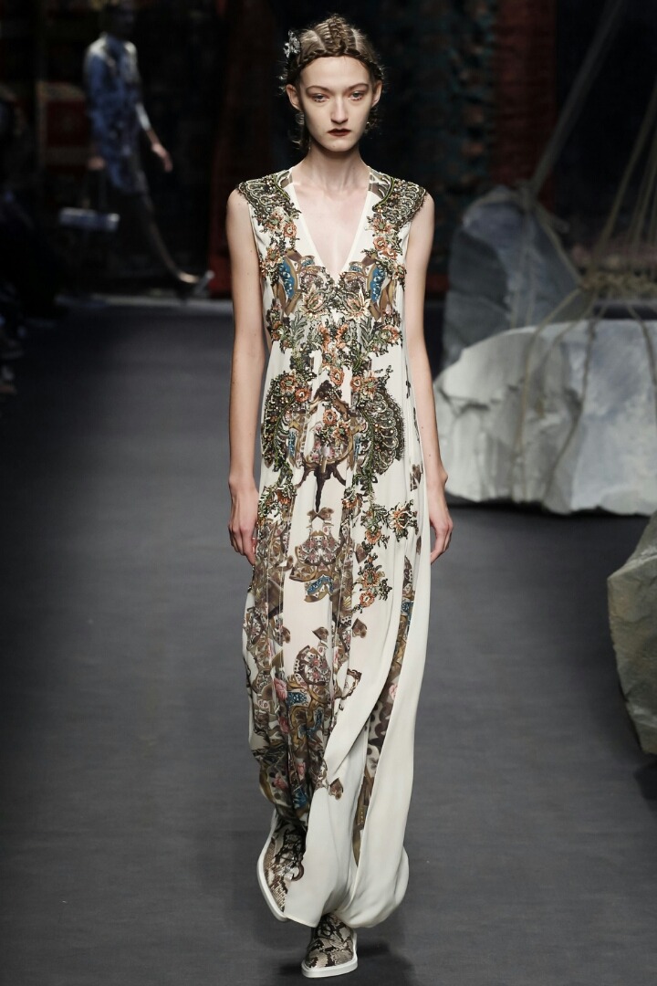 Aquilano. Rimondi 아퀼라느 리몬디 2016 s/s RTW 컬렉션 | 인스티즈