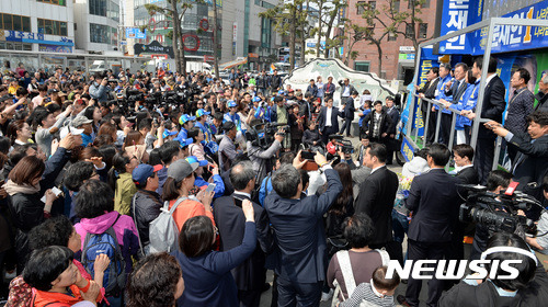 오늘 제주시 동문시장 찾은 문재인.jpg | 인스티즈