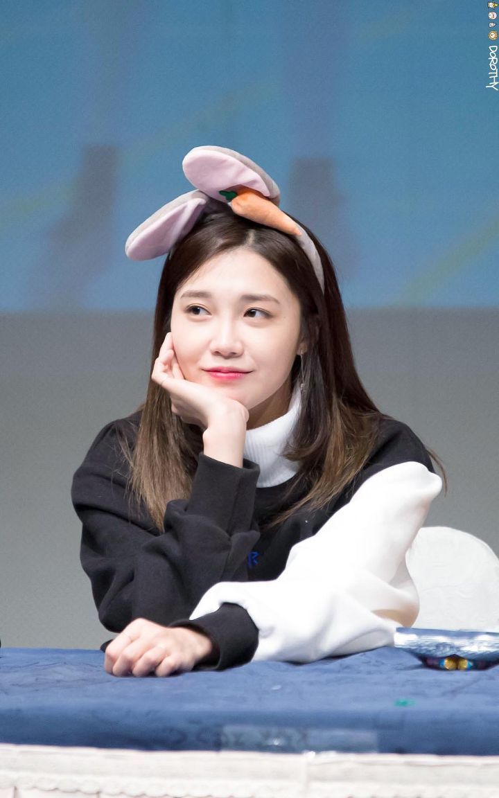 에이핑크의 메인보컬 정은지.jpgif | 인스티즈