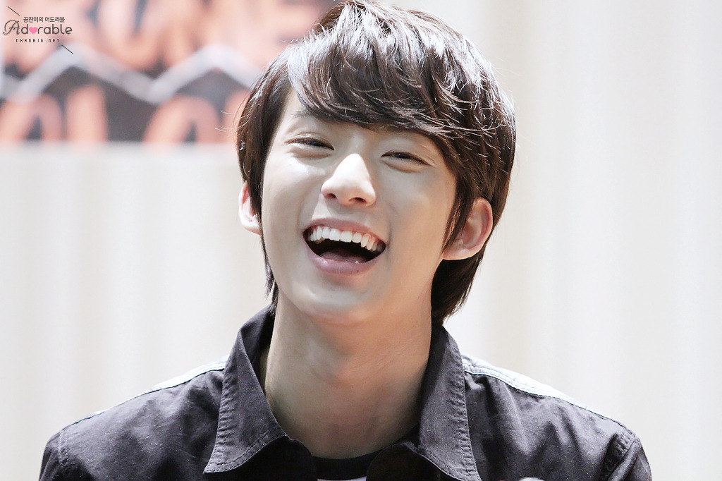 SM가수로 데뷔할뻔 혹은 연습생이였던 혹은 제의받았던 연예인 | 인스티즈