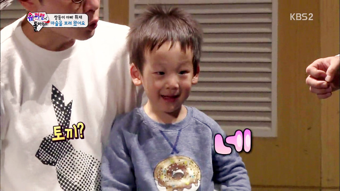 [슈퍼맨이돌아왔다] 계속 우기는 이휘재한테 화난 이서언ㅋㅋㅋㅋㅋ.JPG | 인스티즈