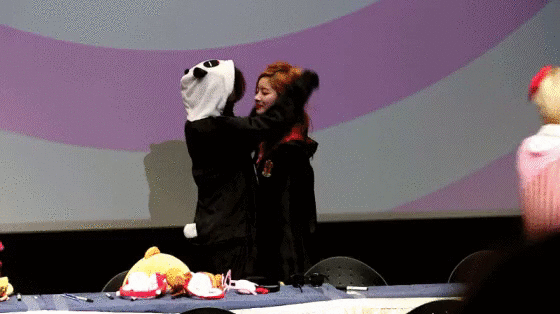 [트와이스] 장난꾸러기 사나 .gif | 인스티즈