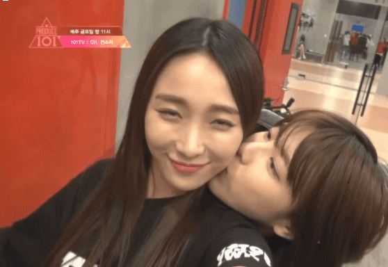 프로듀스101 스킨쉽을 좋아하는 연습생.gif | 인스티즈