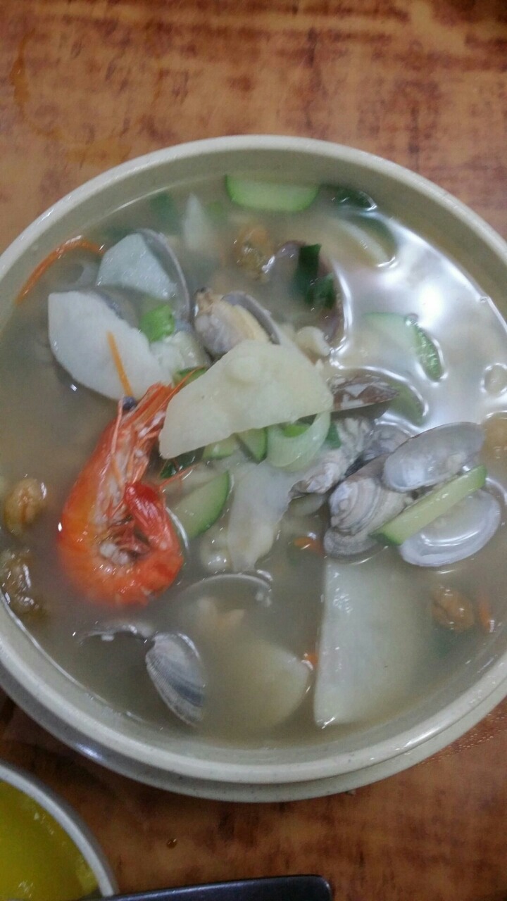 산촌칼국수 이미지