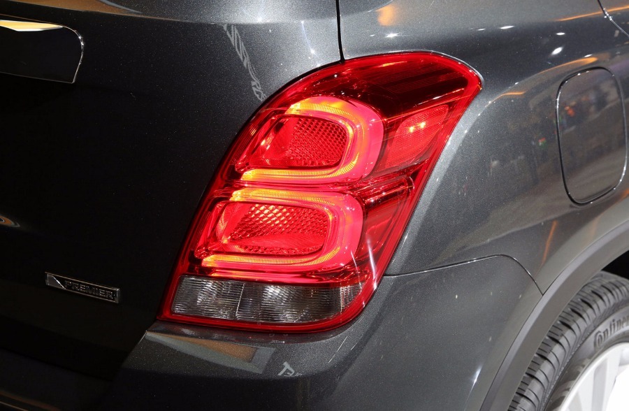 2017 쉐보레 트랙스 - 페이스리프트 실사 | 인스티즈