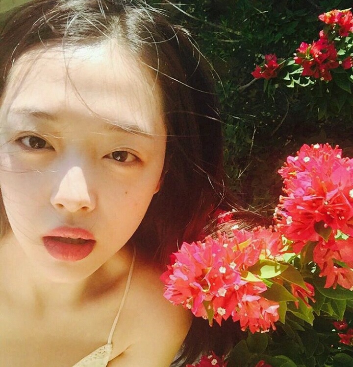 아침부터 사람 마음 동요시키는 여자 | 인스티즈
