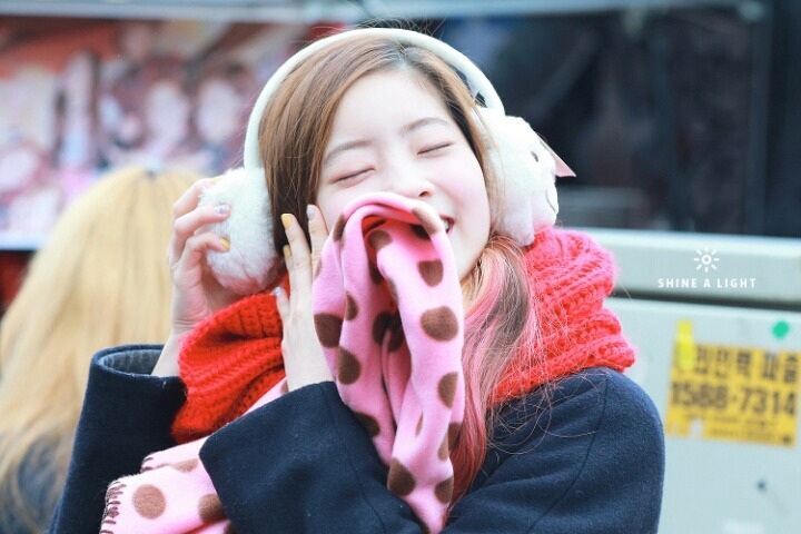 진사 가서 잘 자고있을지 걱정되서 올려보는 트와이스 다현 | 인스티즈