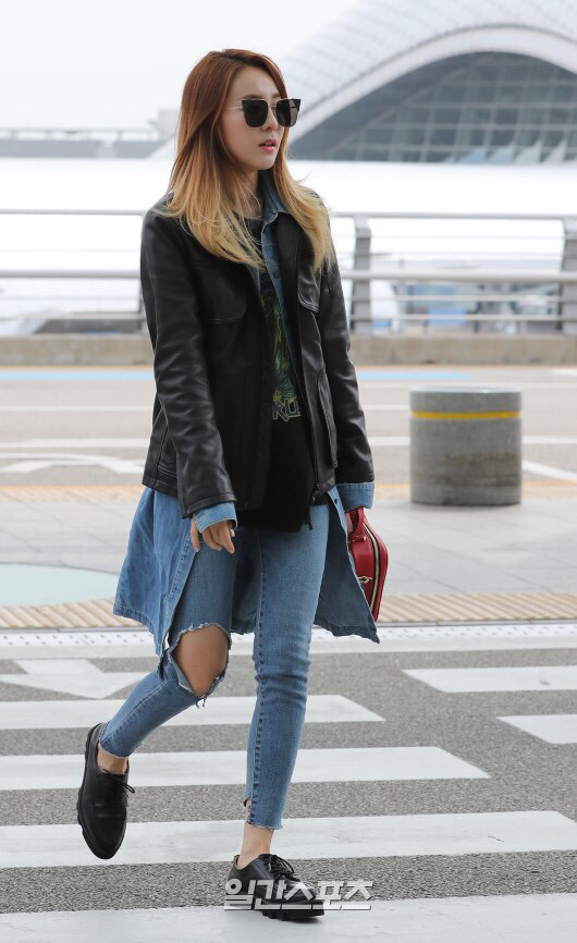 상큼한 여돌(?) 산다라박 160921 인천공항 출국 | 인스티즈