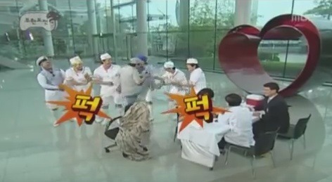 박명수에게 깐족대는 유재석.jpg | 인스티즈