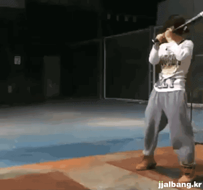 보면 움찔할수밖에 없는 짤 甲 | 인스티즈