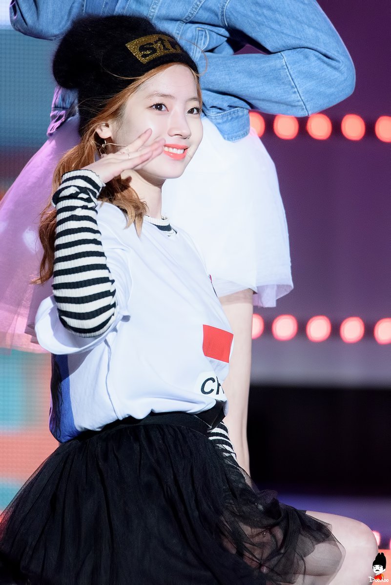 야 트와이스 이쁘지 않냐? | 인스티즈