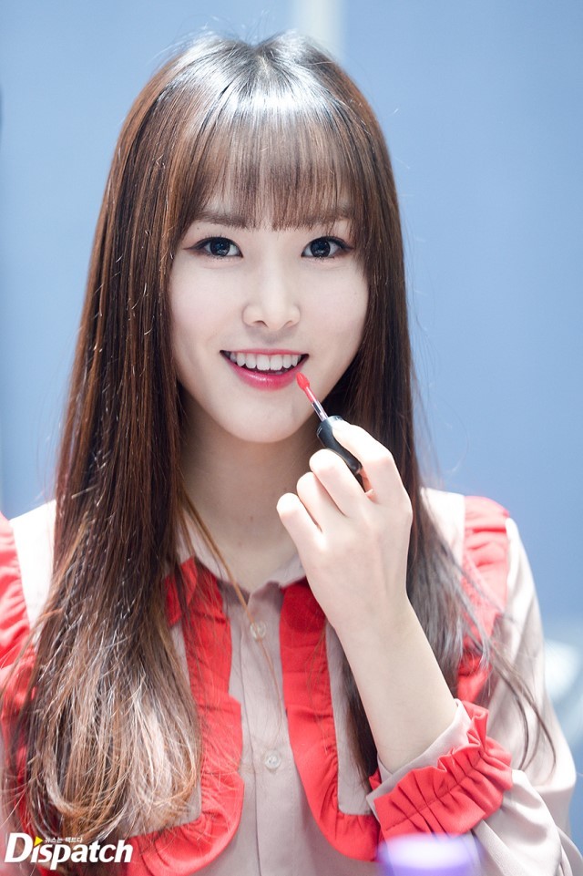 오늘자 디스패치 여자친구 | 인스티즈