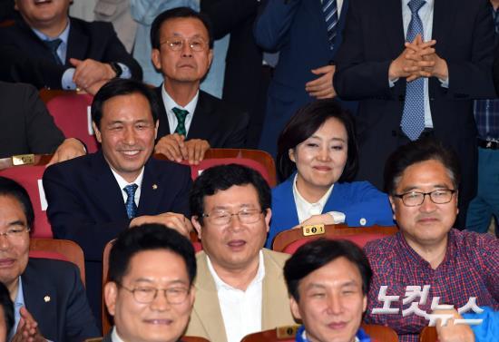 현 이미지
