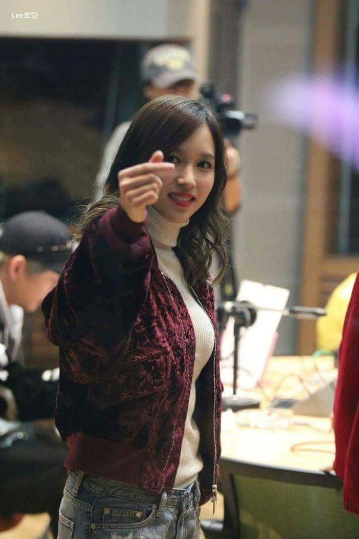 161104 뮤뱅 출근길 미나리 | 인스티즈