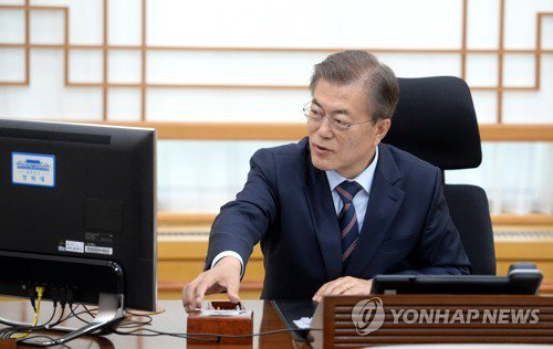 결재중인 대통령.jpg | 인스티즈