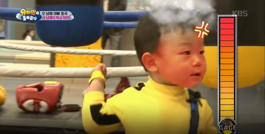 큰누나들 vs 작은누나들 ..... 차별 쩌는 대박이 ㅋㅋㅋㅋㅋ (예능을 아는 아기) | 인스티즈