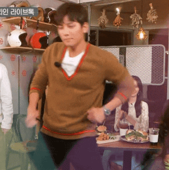 [데이터주의] 흔한 배우들의 춤실력.gif | 인스티즈