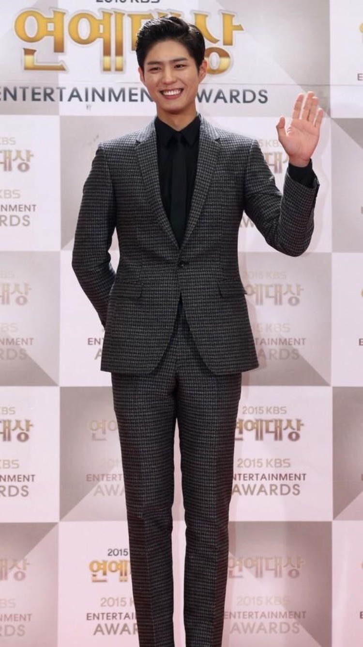 연예대상 신인상 받은 박보검 | 인스티즈