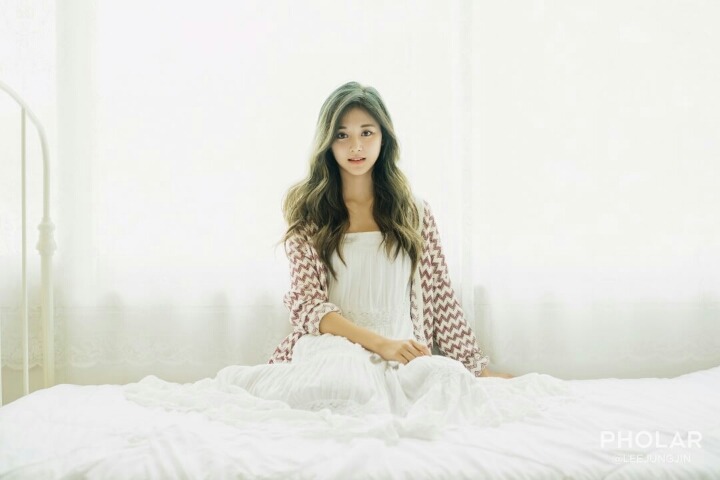 트와이스 쯔위 폴라 모음 | 인스티즈