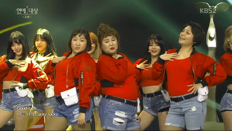 연예대상 할때마다 매번 보는 장면 2TOP.jpg | 인스티즈