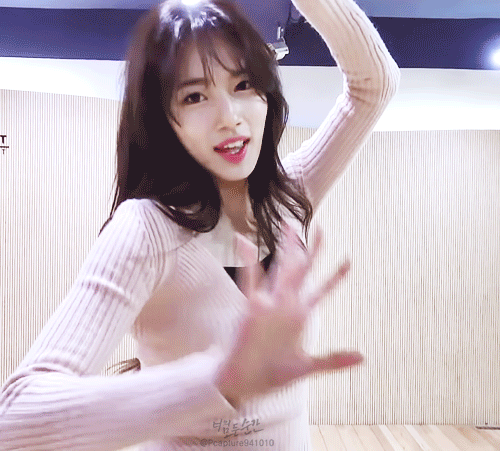 안무 연습하는 수지 | 인스티즈