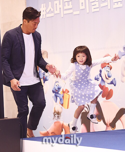 정말 많이 큰 오늘자 사랑이.jpg | 인스티즈