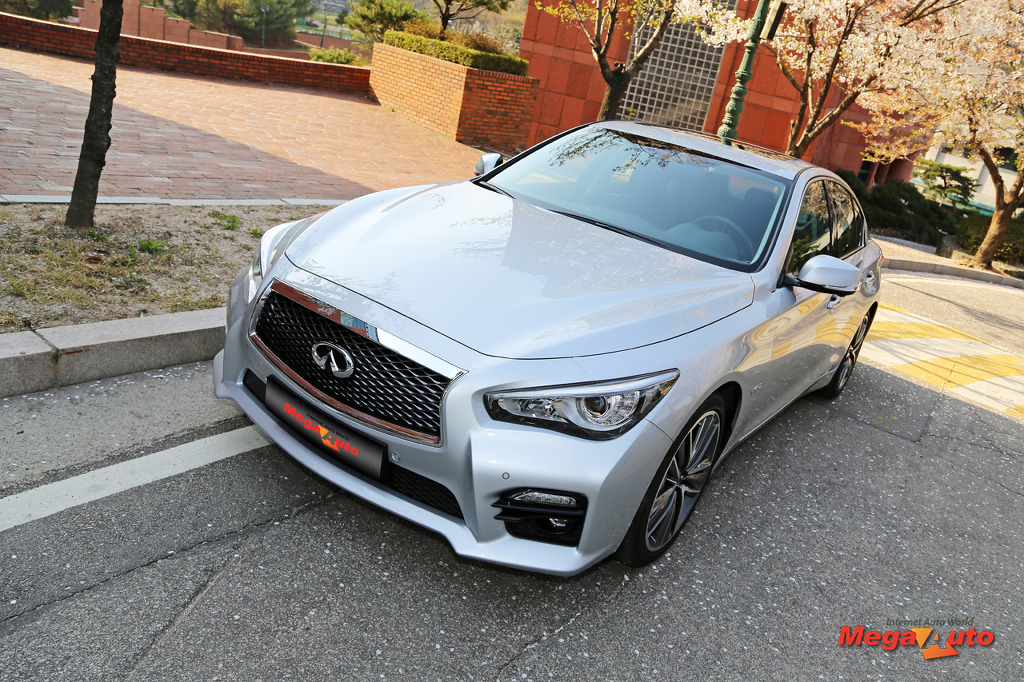 닛산 인피니티 Q50S 하이브리드 | 인스티즈