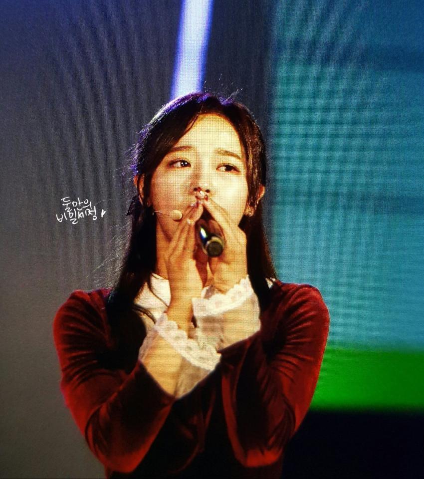 폼 올라온 오늘자 김세정ㄷㄷㄷ.GIF | 인스티즈