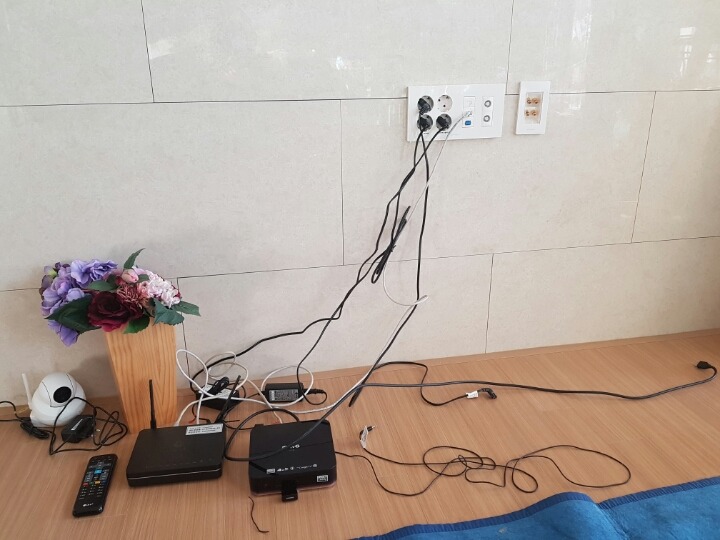 벽걸이티브이tv티비방문설치셋톱 이미지