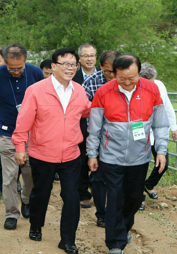 산양축산 이미지