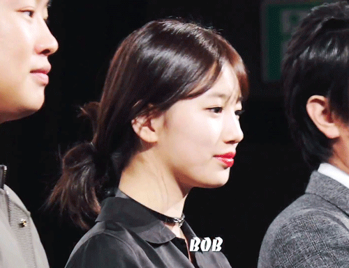 정봉이랑 아이컨택하는 수지.gif | 인스티즈