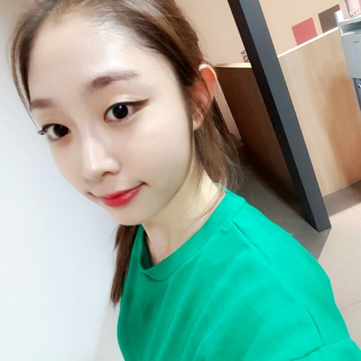 오늘 생일인 여자아이돌 | 인스티즈
