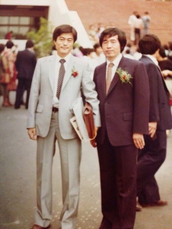 사진 찍을때는 30여년 뒤의 본인 모습을 상상 못했겠죠? | 인스티즈