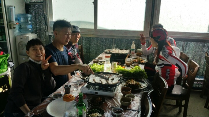 오늘도삼겹 이미지