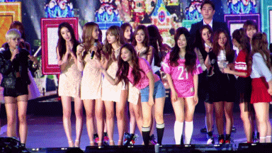 레드벨벳 벼르고 있는 러블리즈 | 인스티즈