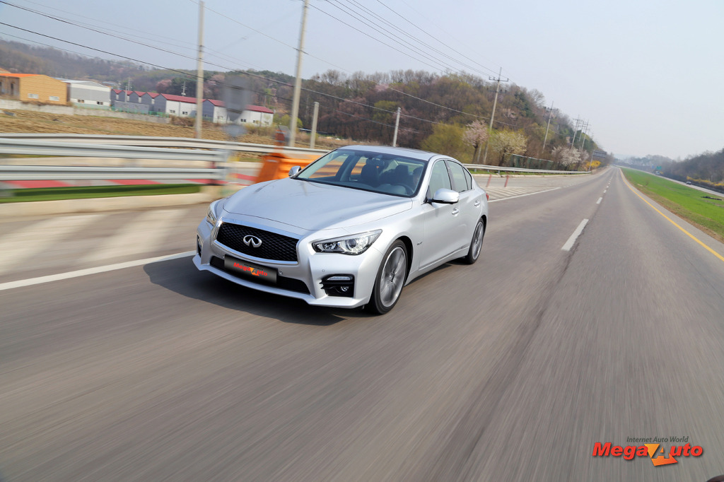 닛산 인피니티 Q50S 하이브리드 | 인스티즈