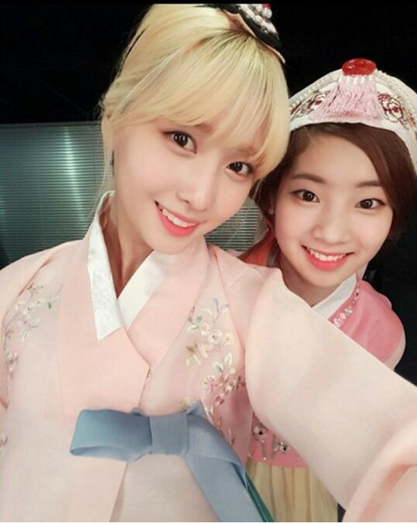 [트와이스] 모구리 모모 짤 모음.jpg | 인스티즈