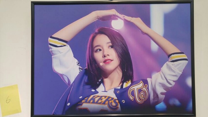 트와이스 채영 사진전 | 인스티즈