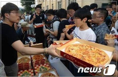 역사에 길이 남을 추악한 시위 jpg | 인스티즈
